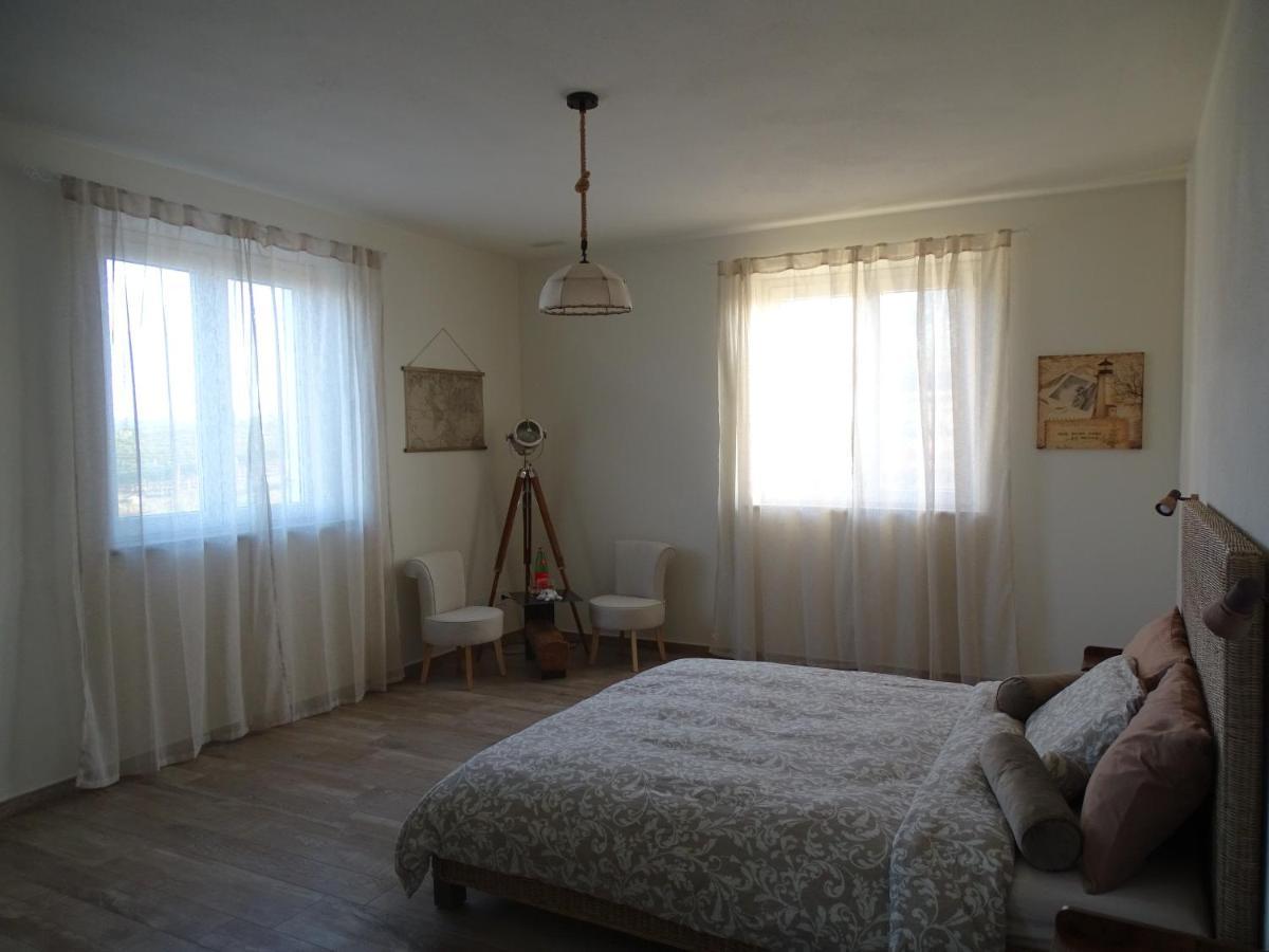 Al Tirabuson Country House Nizza Monferrato Exterior photo